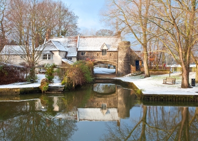 Pulls Ferry in the snow, Norwich